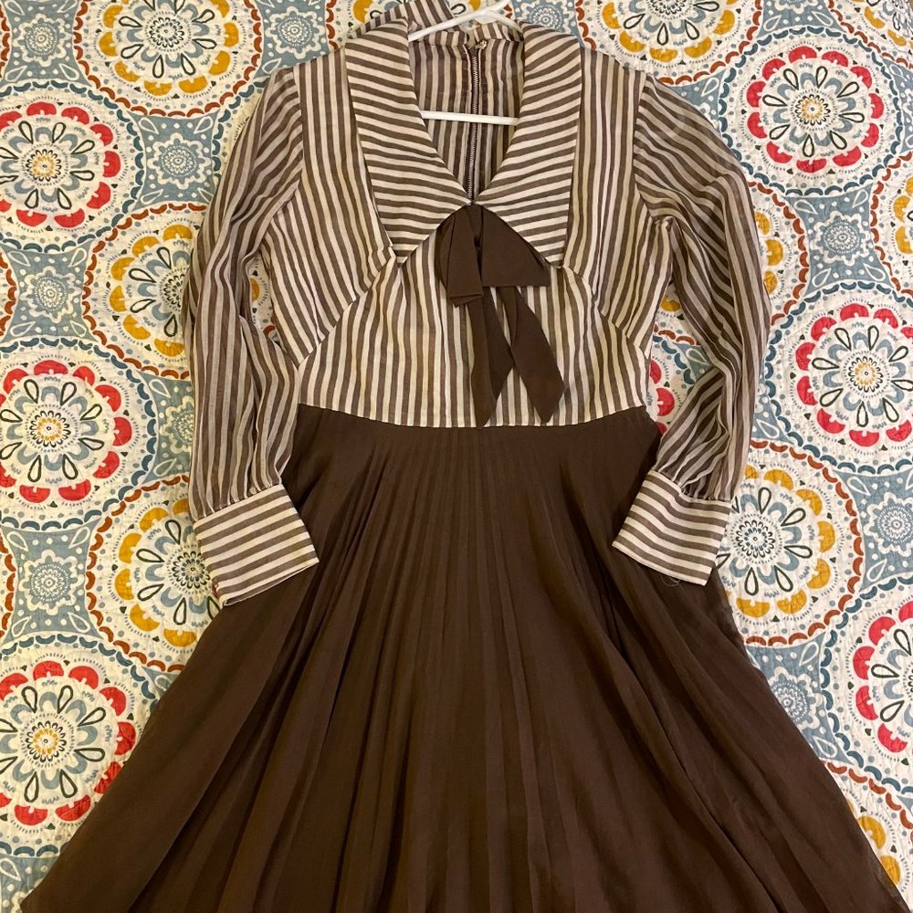 Vintage Striped Bow Collar Dress